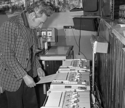 @?q)W]Юa(chn)̫ărֵ